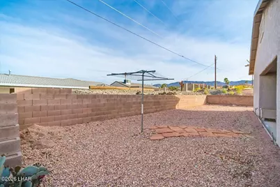 3089 Caliente Dr, Lake Havasu City, AZ 86404 - Photo 41