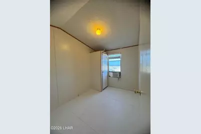 15454 S Carmen Rd, Yucca, AZ 86438 - Photo 7
