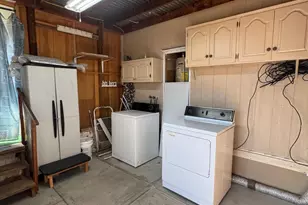 15454 S Carmen Rd, Yucca, AZ 86438 - Photo 17