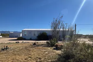 15454 S Carmen Rd, Yucca, AZ 86438 - Photo 35