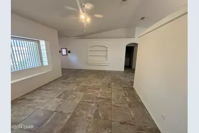 3720 Beachview Dr, Lake Havasu City, AZ 86406 - Photo 5