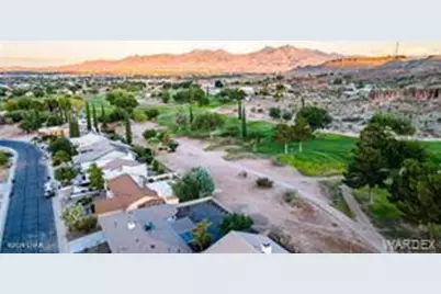 390 Greenway Dr, Kingman, AZ 86401 - Photo 3