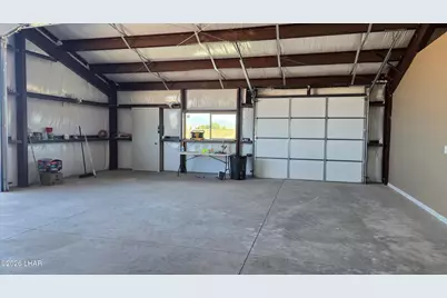 4302 W Speedway Rd, Yucca, AZ 86438 - Photo 23