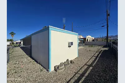 2576 Patti Way, Lake Havasu City, AZ 86404 - Photo 11