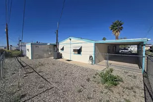 2576 Patti Way, Lake Havasu City, AZ 86404 - Photo 9