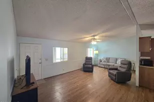 2576 Patti Way, Lake Havasu City, AZ 86404 - Photo 13