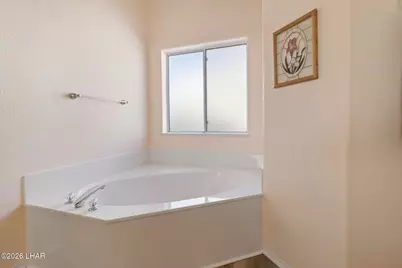 5611 S Desert Lakes Dr, Fort Mohave, AZ 86426 - Photo 23