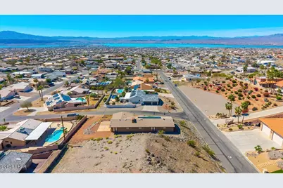 810 Phoenix Dr, Lake Havasu City, AZ 86404 - Photo 61