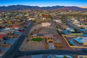 810 Phoenix Dr, Lake Havasu City, AZ 86404 - Photo 91