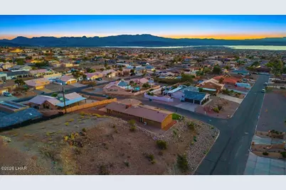 810 Phoenix Dr, Lake Havasu City, AZ 86404 - Photo 95