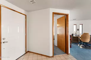 2981 Coconino Dr, Lake Havasu City, AZ 86406 - Photo 15