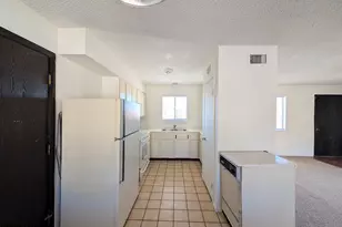 2684 Tanglewood Dr, Lake Havasu City, AZ 86403 - Photo 9