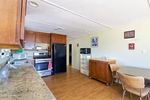 616 W Granada Dr, Quartzsite, AZ 85346 - Photo 9