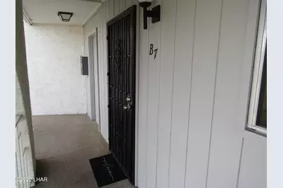 1720 Bahama Ave #B7, Lake Havasu City, AZ 86403 - Photo 3