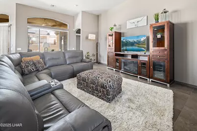 3943 Surrey Hills Ln, Lake Havasu City, AZ 86404 - Photo 9