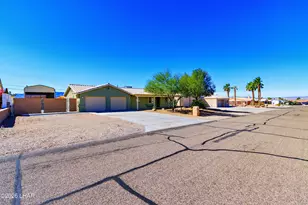 1930 Pima Dr N, Lake Havasu City, AZ 86403 - Photo 3