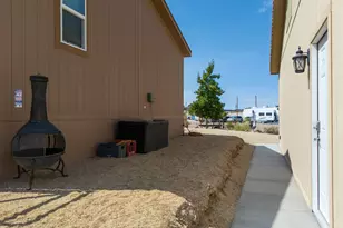 7740 N Hemlock Dr, Lake Havasu City, AZ 86404 - Photo 13