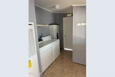 1995 Hubbell Dr, Lake Havasu City, AZ 86404 - Photo 9