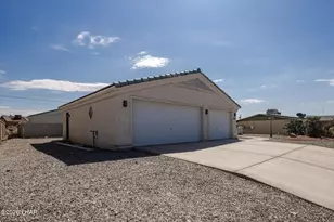 1630 Topaz Dr, Lake Havasu City, AZ 86403 - Photo 3