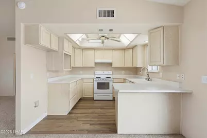 1350 Beefeater Dr, Lake Havasu City, AZ 86404 - Photo 9