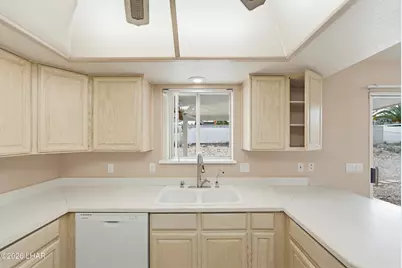 1350 Beefeater Dr, Lake Havasu City, AZ 86404 - Photo 11
