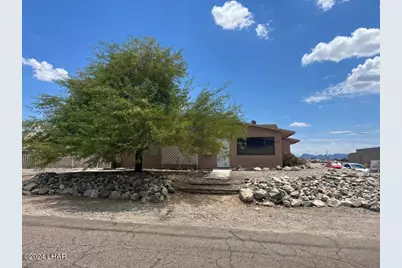 2540 Palisades Dr #3, Lake Havasu City, AZ 86403 - Photo 3