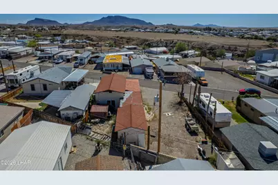 31707 Carefree Dr, Parker, AZ 85344 - Photo 35