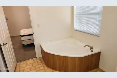 49575 Rainbow Way, Quartzsite, AZ 85346 - Photo 15