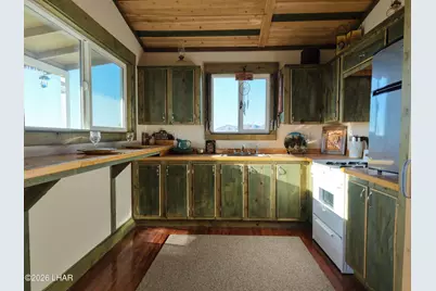 122 S Carrow Rd, Yucca, AZ 86438 - Photo 29