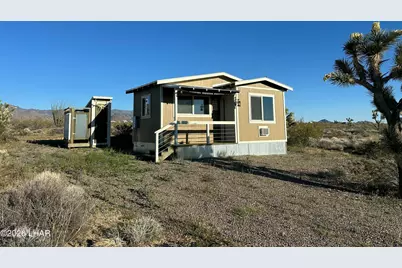 122 S Carrow Rd, Yucca, AZ 86438 - Photo 1