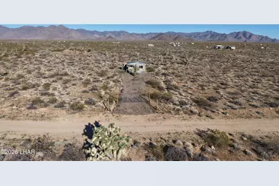 122 S Carrow Rd, Yucca, AZ 86438 - Photo 35