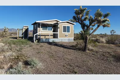 122 S Carrow Rd, Yucca, AZ 86438 - Photo 5