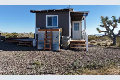 127 S Carrow Rd, Yucca, AZ 86438 - Photo 29