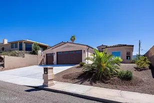 3266 Newport Dr, Lake Havasu City, AZ 86406 - Photo 3