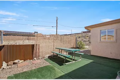 1010 Coconut Grove Dr, Lake Havasu City, AZ 86404 - Photo 27