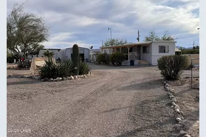 587 W Pyramid St, Quartzsite, AZ 85346 - Photo 1