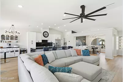 2817 War Eagle Dr, Lake Havasu City, AZ 86406 - Photo 9