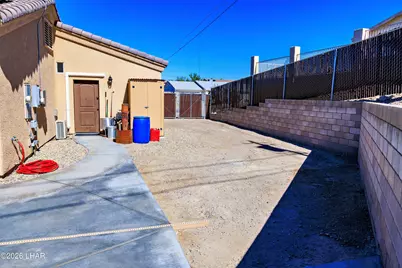 3024 Indian Head Dr, Lake Havasu City, AZ 86406 - Photo 11