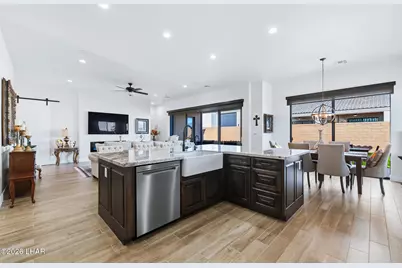 1581 E South Dr, Lake Havasu City, AZ 86404 - Photo 17