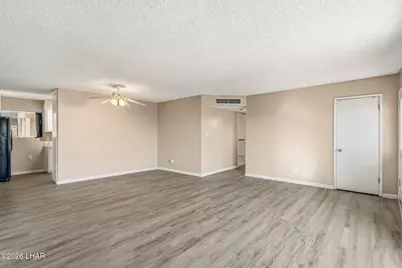 2065 Trinidad Dr, Bullhead City, AZ 86442 - Photo 9