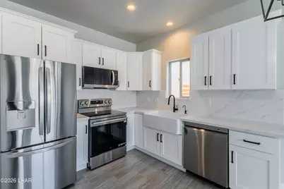 2778 N McCulloch Blvd N #E, Lake Havasu City, AZ 86403 - Photo 7