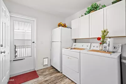 2640 James Dr, Lake Havasu City, AZ 86404 - Photo 15