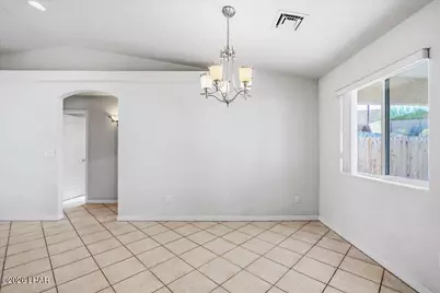 827 Canyon Dr, Lake Havasu City, AZ 86404 - Photo 9