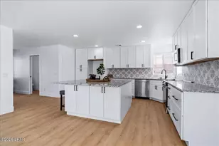 546 Aloha Dr, Lake Havasu City, AZ 86406 - Photo 21