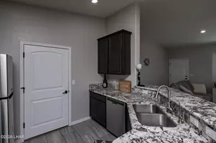 2965 McCulloch Blvd N, Lake Havasu City, AZ 86403 - Photo 15