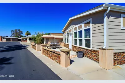 6884 Bonnie Dr, Parker, AZ 85344 - Photo 11