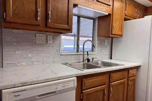 405 N Moonlight Dr, Parker, AZ 85344 - Photo 5