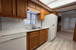 405 N Moonlight Dr, Parker, AZ 85344 - Photo 3