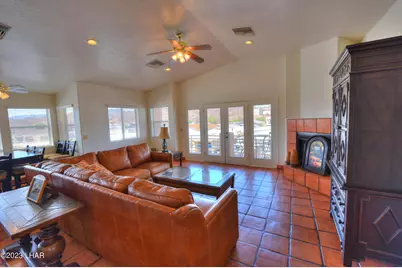 33954 Sagebrush Ln, Parker, AZ 85344 - Photo 15