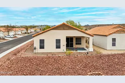 2436 Topanga Dr, Bullhead City, AZ 86442 - Photo 5